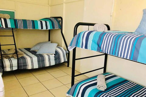 Accommodation At Isa - Accommodation Burleigh 6