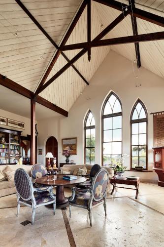 The Church House - Accommodation Burleigh 2