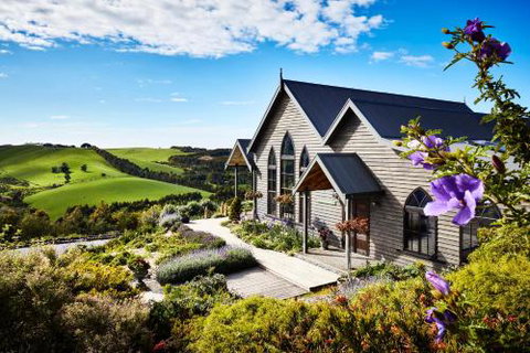 The Church House - Accommodation Burleigh 5