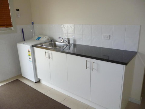 The Beach House - Accommodation Burleigh 5