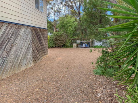 Island View 2 - Accommodation Burleigh 4