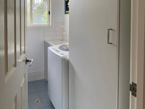 Island View 2 - Accommodation Burleigh 2