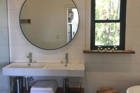 Alchemy House - Accommodation Burleigh 6