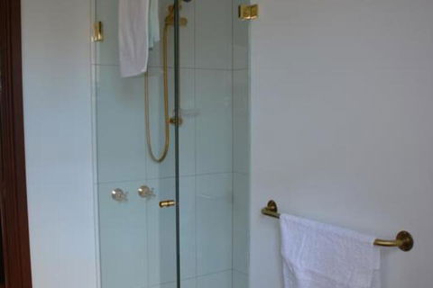 Portarlington Vicarage - Accommodation Burleigh 1