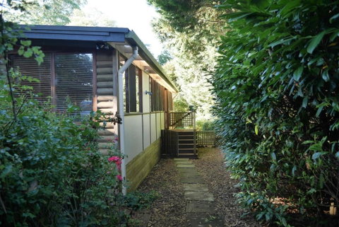 Lark Cottage - Accommodation Burleigh 4