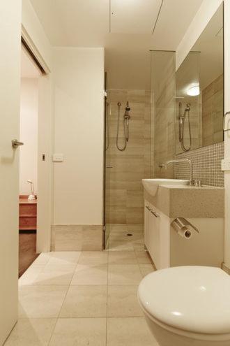 Alto Villa 301 - Accommodation Burleigh 1