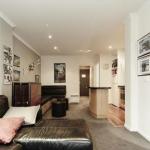 Valley View 203 - Accommodation Burleigh 0