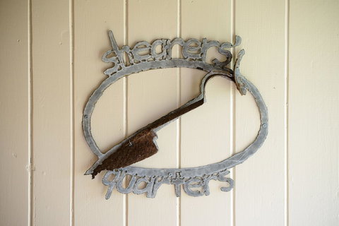 Rathmore - Accommodation Burleigh 4