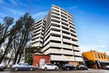Junction Kew Apartments - Accommodation Burleigh 1