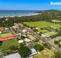Marvell House - Accommodation Burleigh