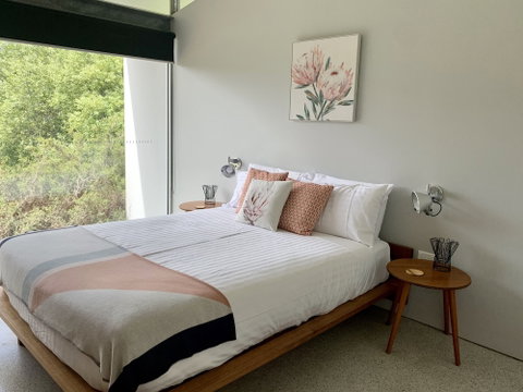 Eaglehawk Pavilions - Accommodation Burleigh 1