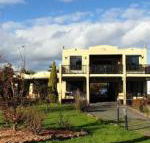 Chateau Bass - Accommodation Burleigh