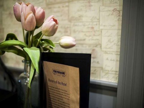 Criterion Hotel Sale - Accommodation Burleigh 1