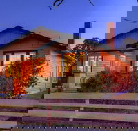 Grace's Spa Cottage - Accommodation Burleigh