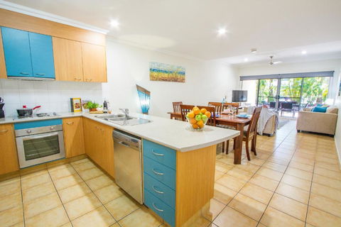 Auski Hideaway - Accommodation Burleigh 3