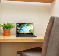 Sophisticated Apartment near Beach - Accommodation Burleigh