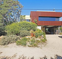North Shore - Accommodation Burleigh