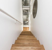 Two Storey Lux Apartment Near CBD - Accommodation Burleigh