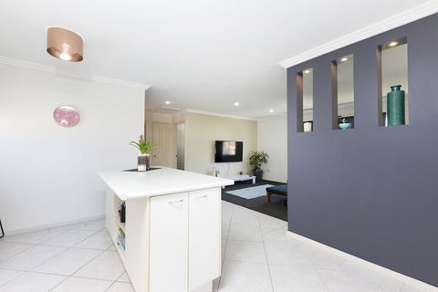 La Casa - Accommodation Burleigh 5