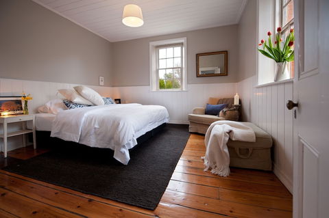Morgantis - Accommodation Burleigh 4