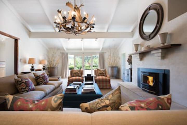 Denver VIC Accommodation Burleigh