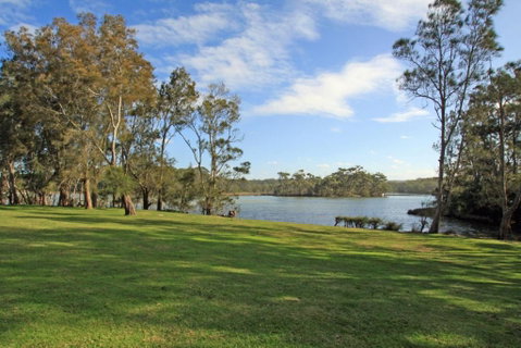 Beach Shack On The Lagoon - Accommodation Burleigh 3