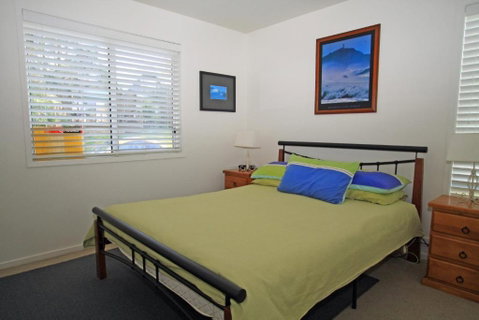 Beach Shack On The Lagoon - Accommodation Burleigh 5