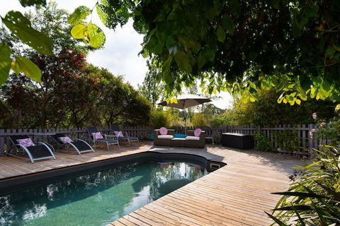 Gables Bend Spa Villa - Accommodation Burleigh 1