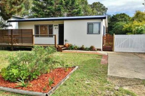 Summer Retreat At Callala Beach - Accommodation Burleigh 0