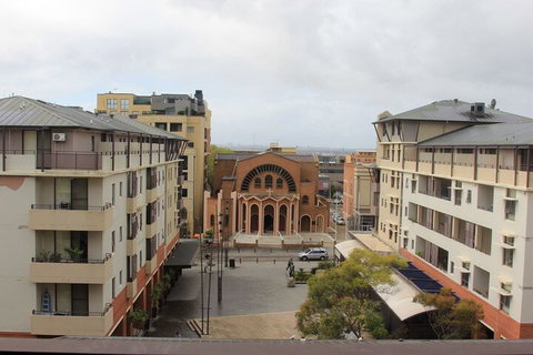 Short Train Ride To Sydney CBD - Accommodation Burleigh 6