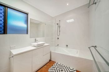 Red Gardens - Accommodation Burleigh 1