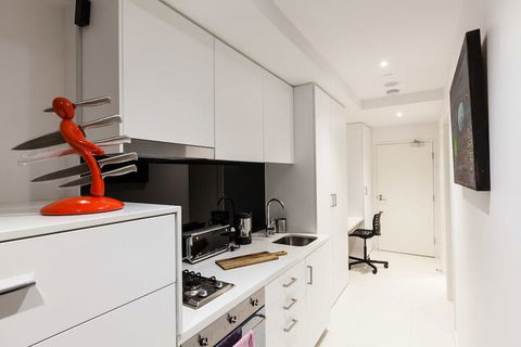 CLARK, 1BDR Melbourne Apartment - Accommodation Burleigh 4