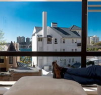 Couples Gateway in Sunny Elizabeth Bay - Accommodation Burleigh