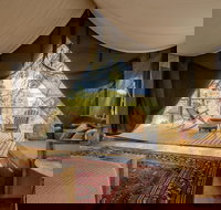 Truffle Lodge Dinner Bed  Breakfast - Accommodation Burleigh