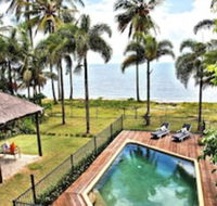 Absolute BeachFront Bliss  Newell Beach - Accommodation Burleigh