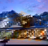 Katherine - Accommodation Burleigh