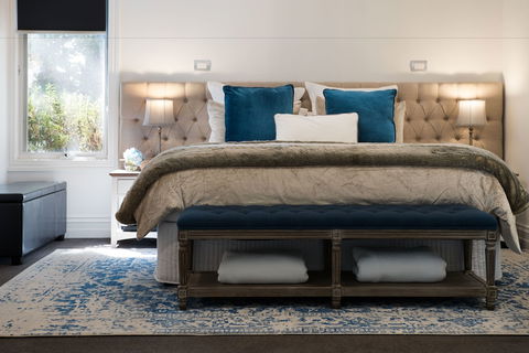 Provence Spa Villa 1 - Accommodation Burleigh 1