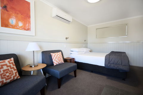 NRMA Bathurst Panorama Holiday Park - Accommodation Burleigh 4