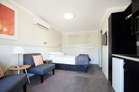 NRMA Bathurst Panorama Holiday Park - Accommodation Burleigh 5