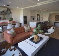 Oceanview House - Accommodation Burleigh