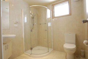 Alpine Haven 2 - Accommodation Burleigh 5
