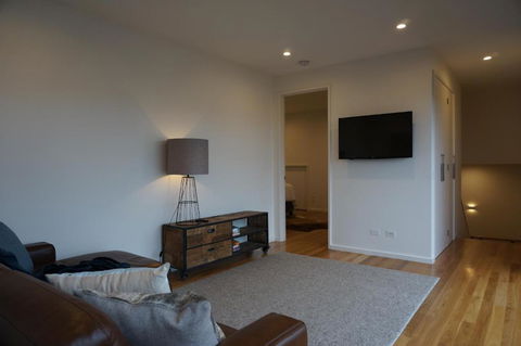 Stella On Stevens - Accommodation Burleigh 2