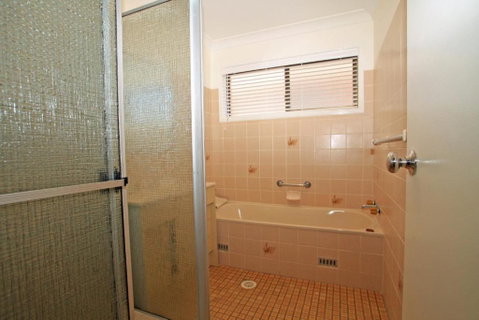 Eurie Eurie On Beachview - Accommodation Burleigh 6
