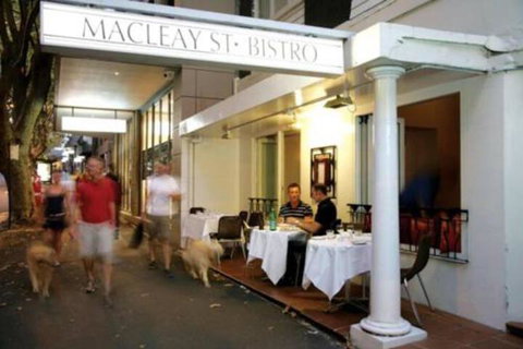 Stylish Apartment In Elizabeth Bay - Accommodation Burleigh 4