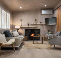 Bainbridge Cottage