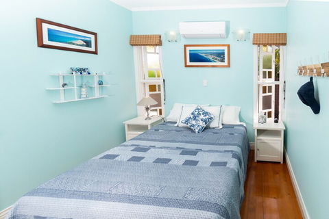 Beach House Cairns - Accommodation Burleigh 3