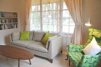 La Maisonette - Gorgeous 2 Bedroom - Accommodation Burleigh 2