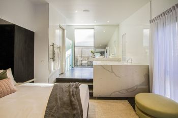 Hepburn Springs Escape Villa 6 - Accommodation Burleigh 6
