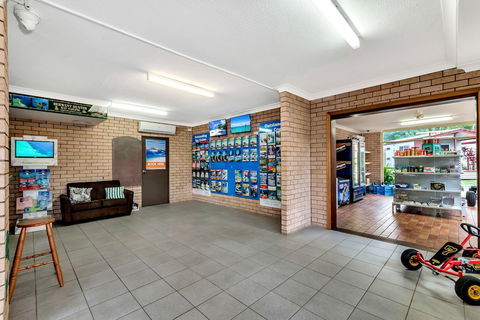 Discovery Parks - Airlie Beach - Accommodation Burleigh 3