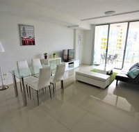 Sunny Mascot - Accommodation Burleigh